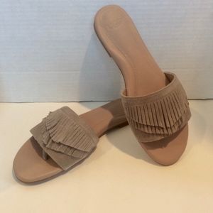 NIB ! UGG Fringe Sandals